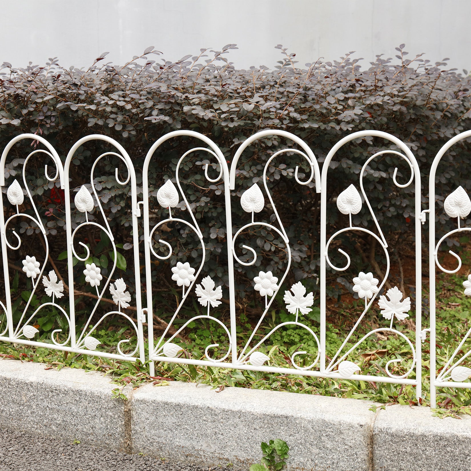 5Panels Decorative Garden Fence Coated Metal Wire Fencing Barrier for Backyards, Paths