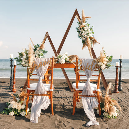 wedding stand on the beach
